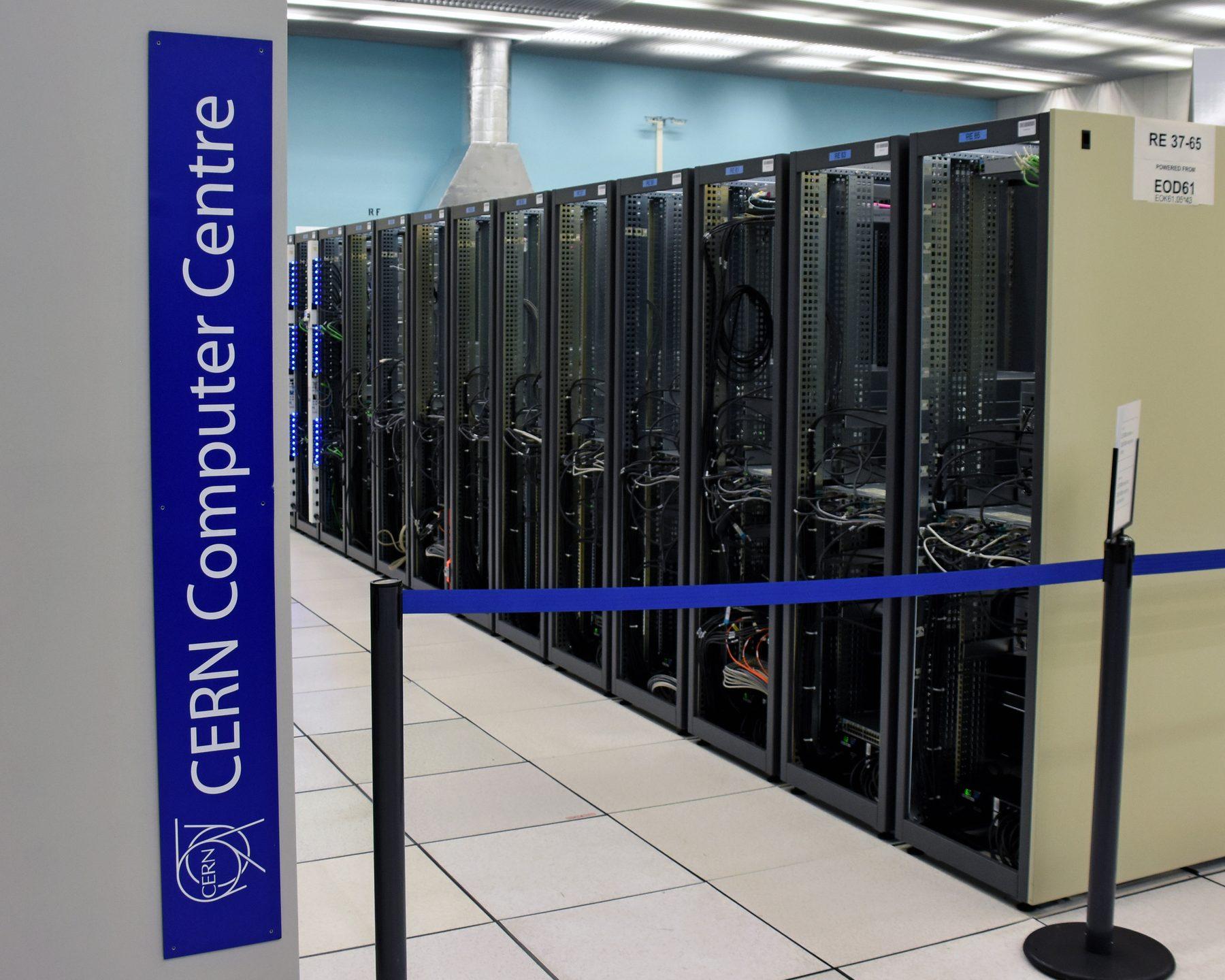 Rows of computing racks in the CERN Computer Centre